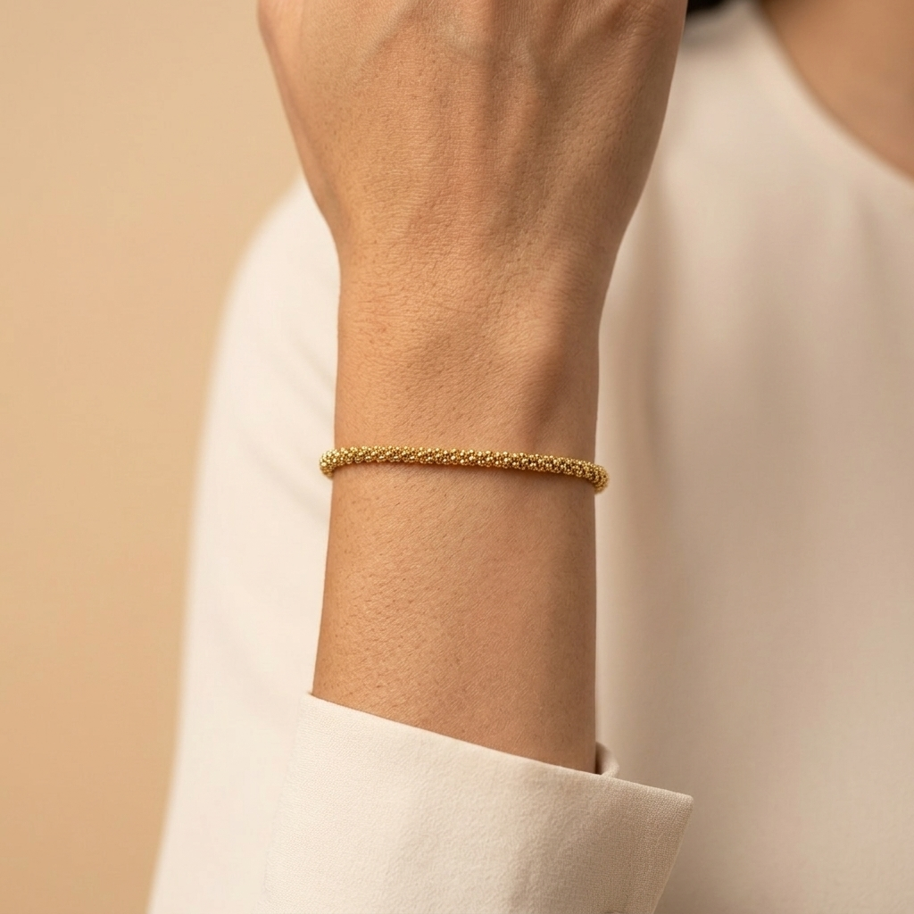 Elira Glow Chain Bracelet