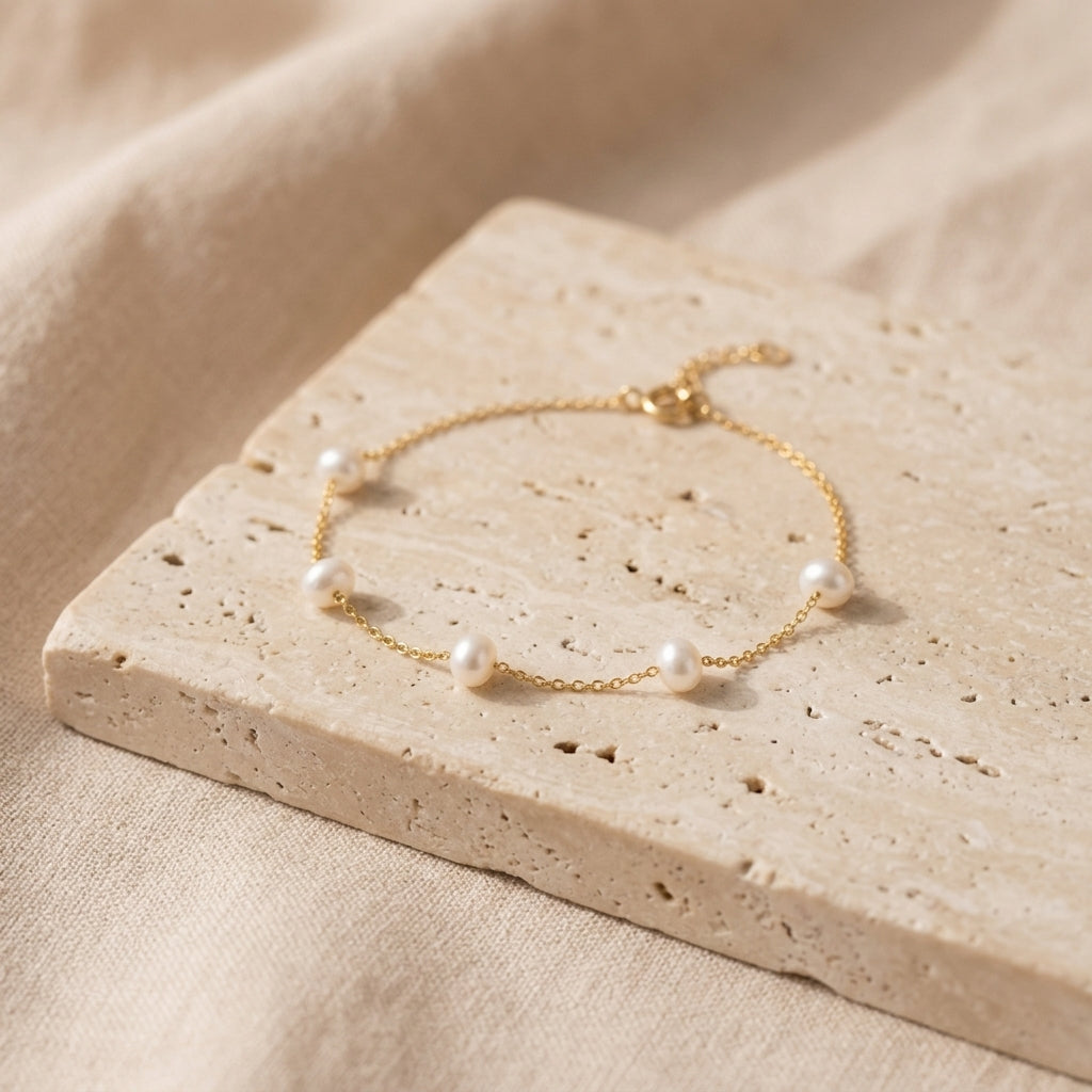 Alira Pearl Chain Bracelet